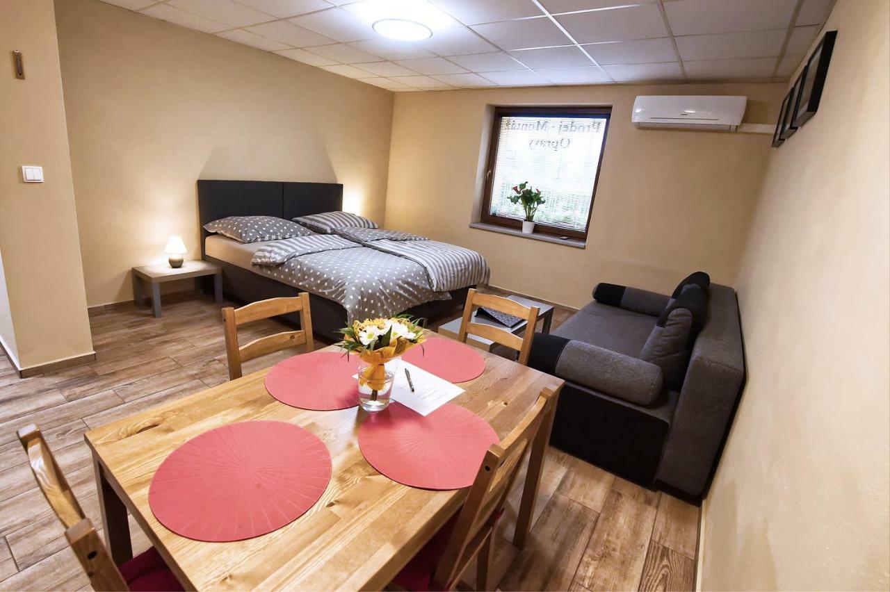 Nice Accommodation In Mikulov Dış mekan fotoğraf